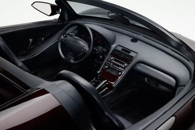 Продава се колата на Iron Man