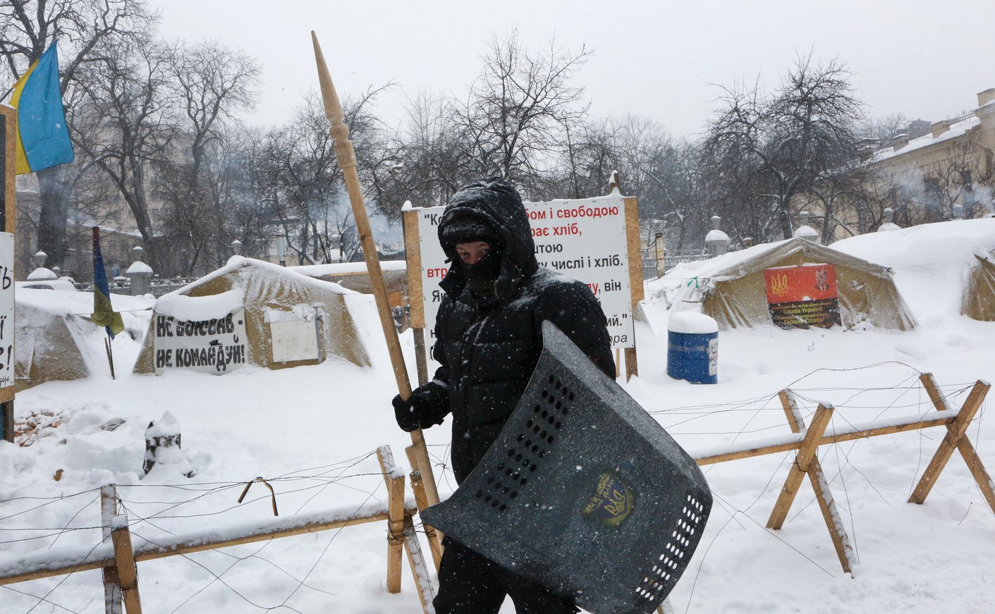 10 ранени при сблъсъци в центъра на Киев (СНИМКИ)