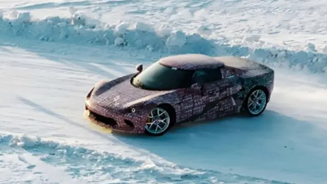 Китайски „убиец“ на Porsche ще се произвежда в Италия и ще се продава само с покани в Европа