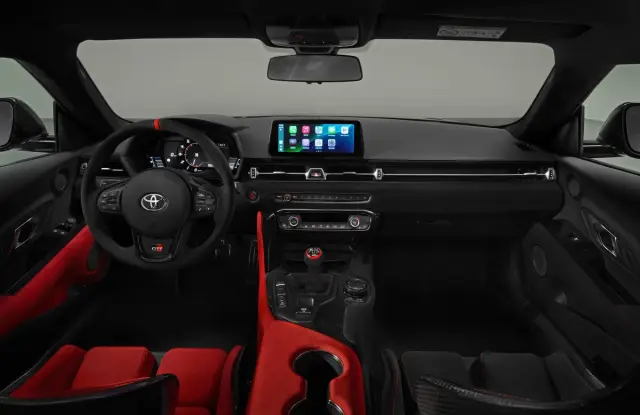 Новата Toyota Supra се оказа по-скъпа от Porsche 911