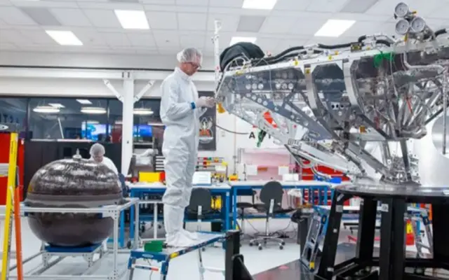 Отново отложиха изстрелването на първия частен тежкотоварен спускаем апарат към Луната | интерФакти.БГ Отново отложиха изстрелването на първия частен тежкотоварен спускаем апарат към Луната