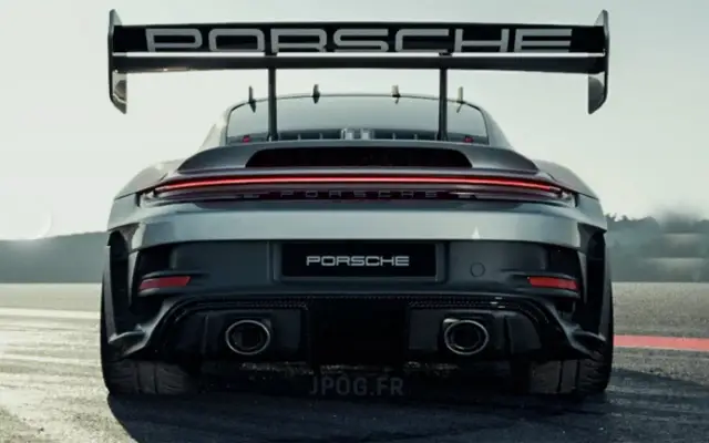 This is the new Porsche 911 GT2 RS 