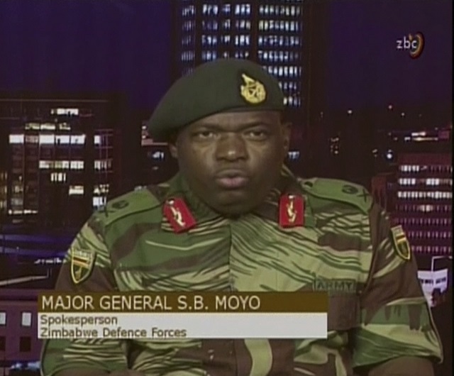 Военните поеха властта в Зимбабве (СНИМКИ)