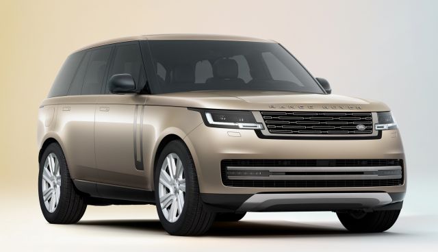 Новият Range Rover вече е по-голям и работи на бензин, дизел и ток