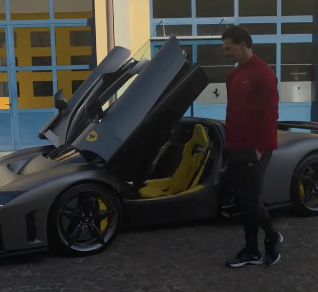 Ибрахимович си подари поредно ново Ferrari 