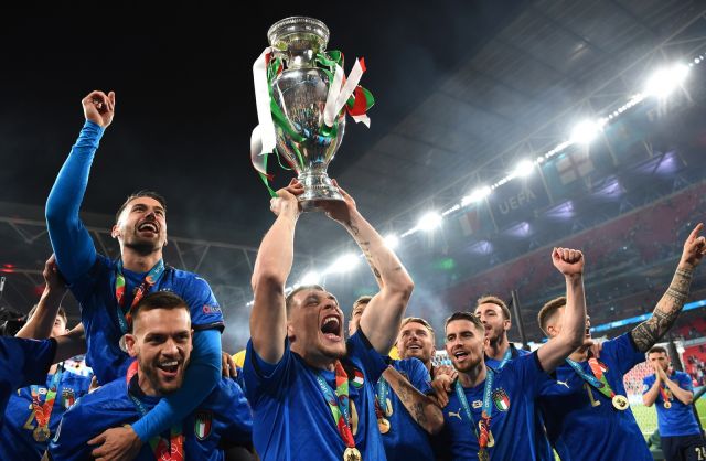 UEFA EURO 2020: Италия е новият шампион на Европа след драма с дузпи