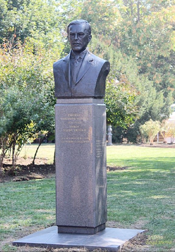 Американски президент с бюст-паметник в София (СНИМКИ)