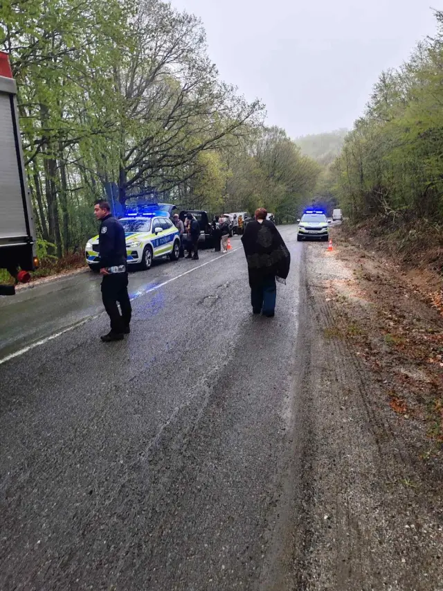 Автобус тръгна сам назад до ГКПП „Малко Търново“, двама са загинали, 16 са ранени