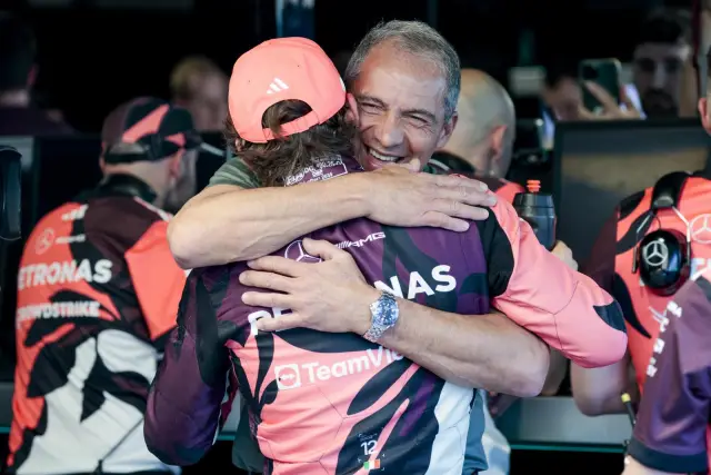 Кими Антонели завоюва квалификацията за спринта в Маями и влезе в историята