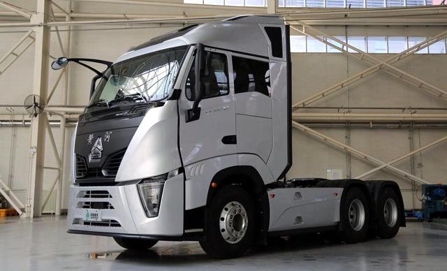  Китайски влекач стана най-обтекаемият сериен камион в света 