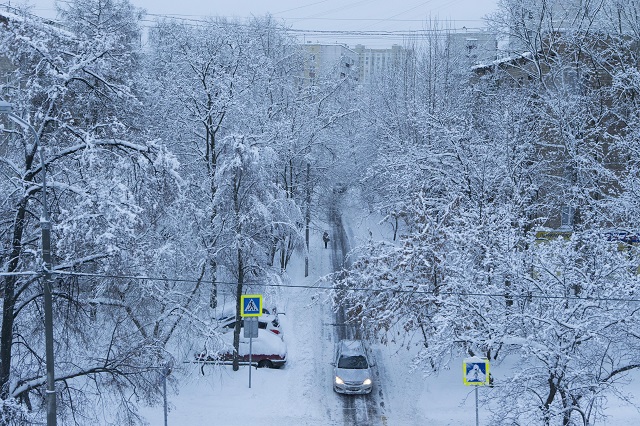 Невиждан сняг затрупа Москва (ВИДЕО+СНИМКИ)