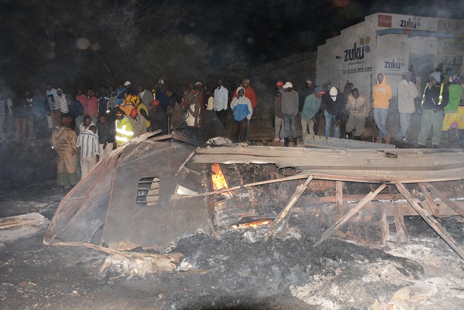 Жестока катастрофа с цистерна с химикали в Кения (снимки)