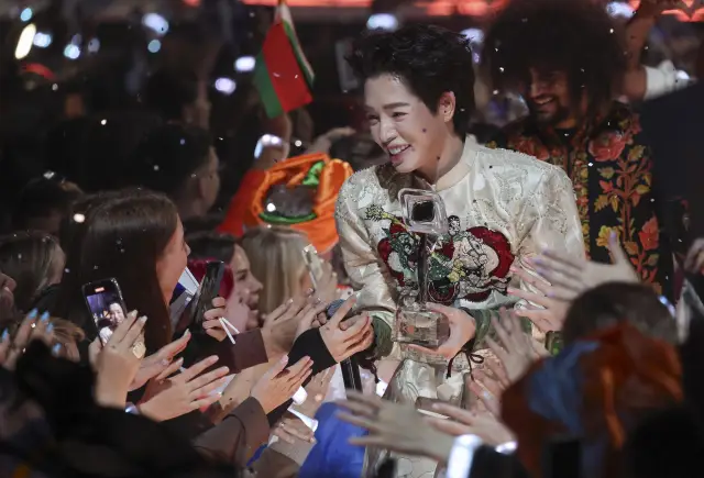 Виетнамец е първият победител в руската версия на "Евровизия" - „Интервизия“