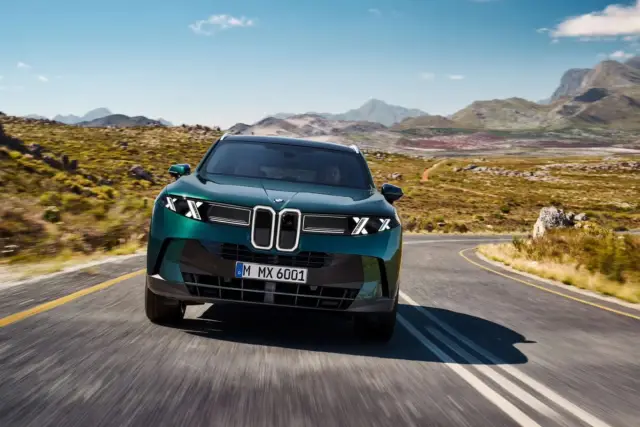 Запознаваме ви с новото BMW X5, към този момент на бензин, дизел, ток и водород 