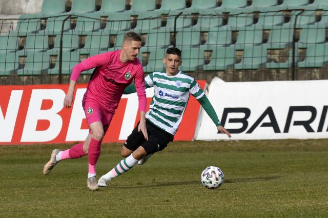  Лудогорец завладя Черно море във Варна 