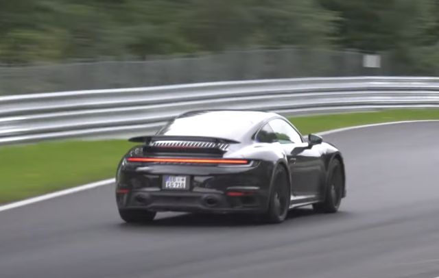 Porsche тества хибридното 911 на „Ринга“ (ВИДЕО)