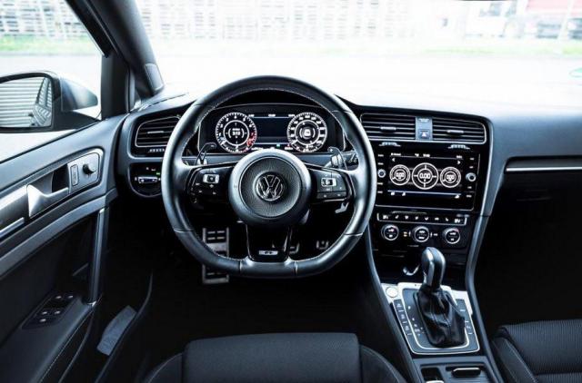 Мощността на двулитровия Volkswagen Golf се увеличи до 450 конски сили