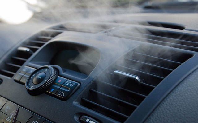 Ново 20: Не е добре да пускаме климатика на колата при студено време