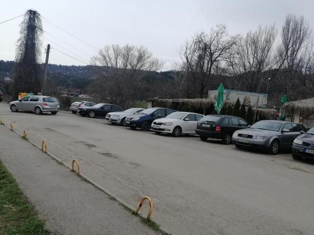  Стотици софиянци не съблюдават изключителното състояние (СНИМКИ) 