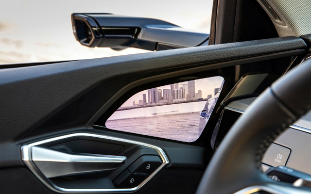 Трябва ли да се разрешат колите без странични огледала?
