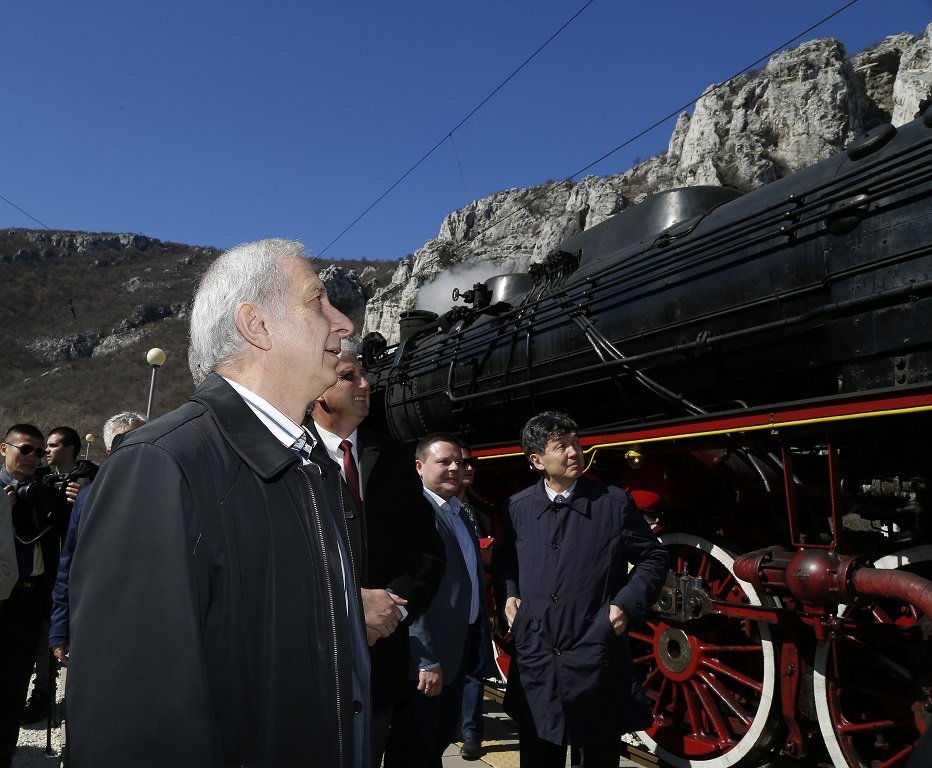 Българският еврокомисар ще е жена