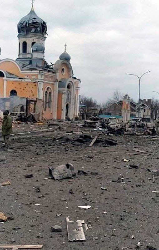 Руската армия унищожава църкви в Украйна
