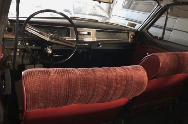 42-годишна Волга с съвсем нулев пробег беше оценена по-скъпо от чисто нова кола | ФАКТИ.БГ 42-годишна Волга с съвсем нулев пробег беше оценена по-скъпо от чисто нова кола