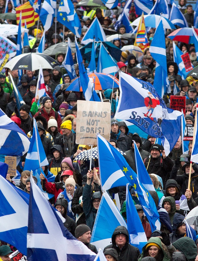Запъти ли се Шотландия към нов референдум за независимост?
