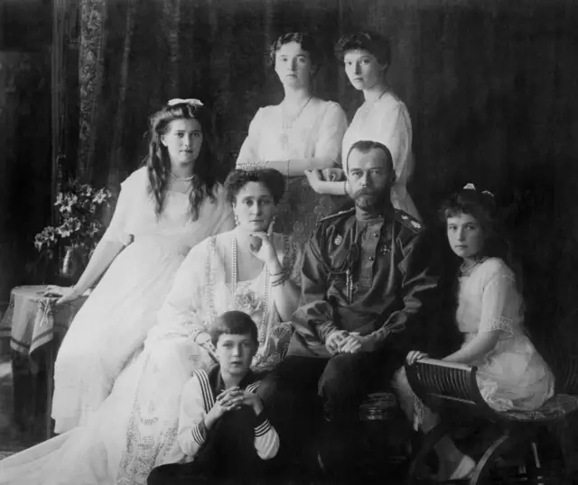  108 години от изтезанието на Романови: Черната нощ, която промени Русия 