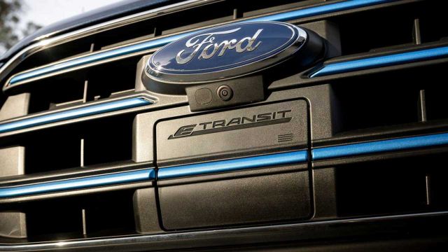 Ford показа бъдещето на училищните автобуси