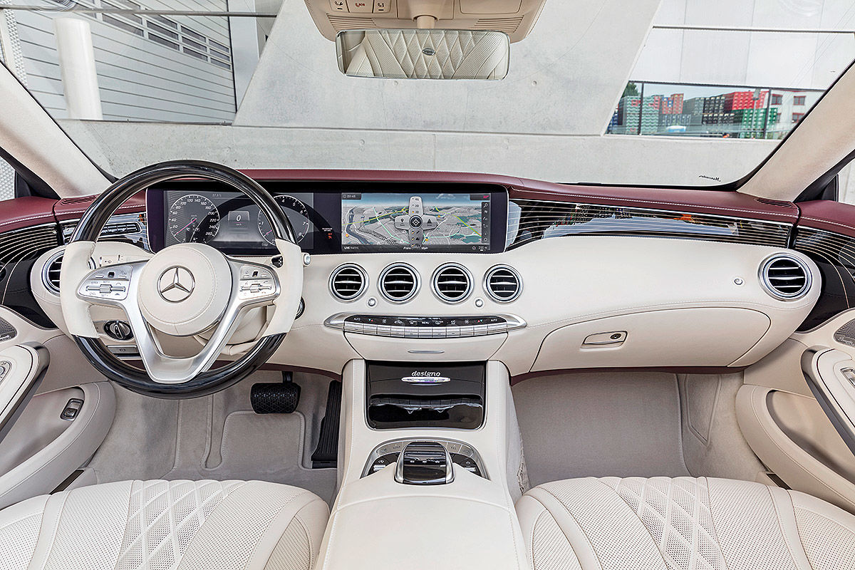 Mercedes-Benz обнови двувратата S-Klasse