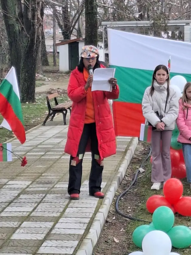 Село Бяла Река отпразнува 3 март с поезия (ВИДЕО)