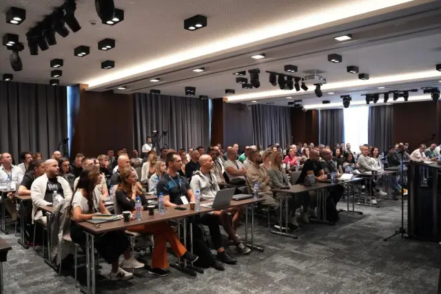 Експерти по AI и маркетинг се събраха във Варна