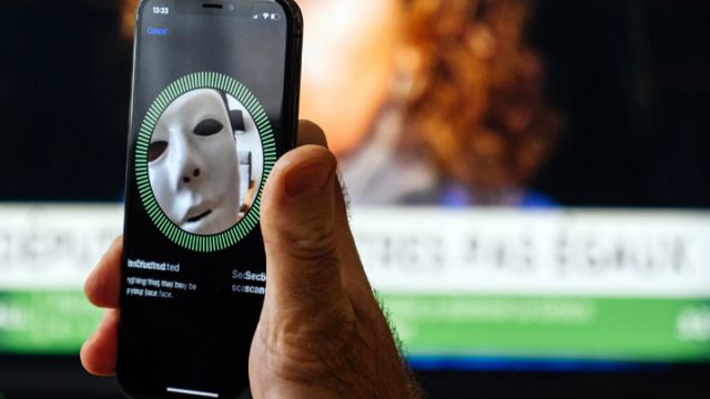 Apple съди компания, която използва iPhone за шпионаж