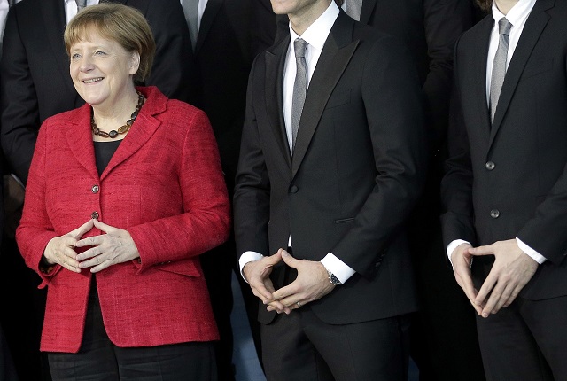 В Германия: Къде е Меркел?