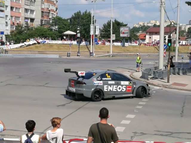  Над 70 коли на „ Писта Русе ” 