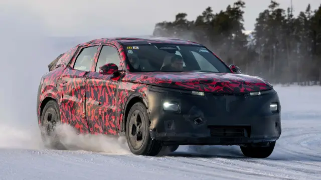 Първи поглед към изцяло новото Alfa Romeo Stelvio