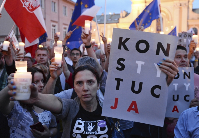 Полша не спи! Осми ден на протести