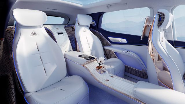 Лукс на ток: Maybach показа първия си SUV | ФАКТИ.БГ Лукс на ток: Maybach показа първия си SUV