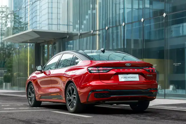 Ford представи новото Mondeo