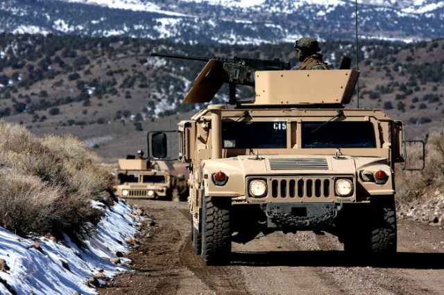 Какво трябва да знаете за Hummer - основният всъдеход на американската армия