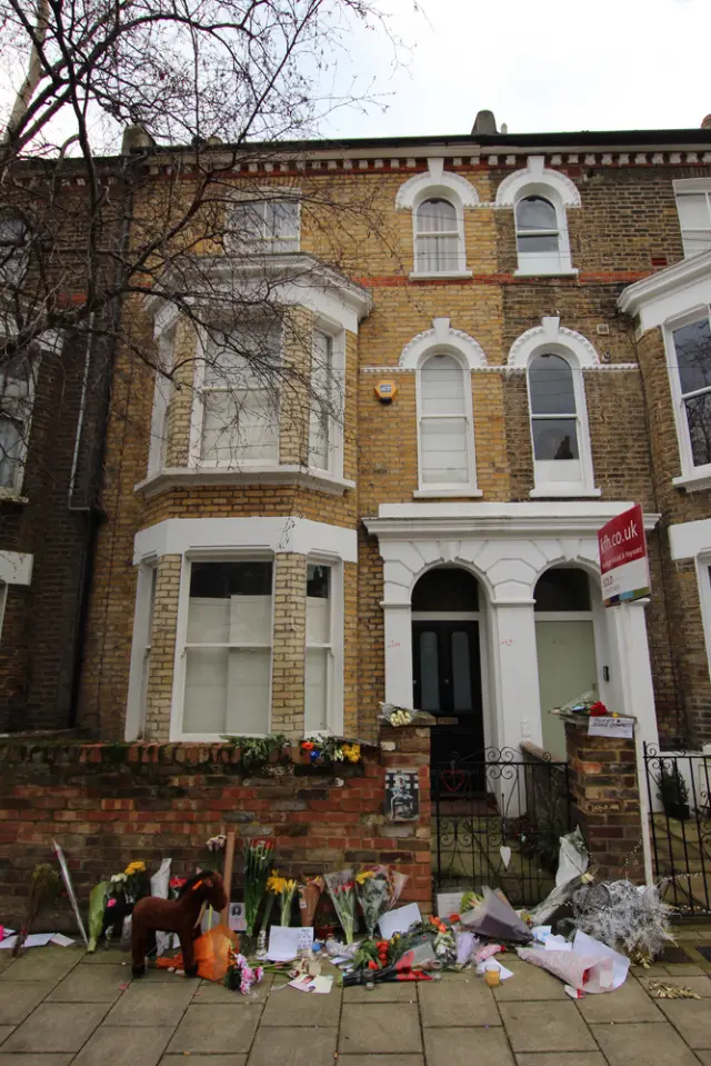 10 години след смъртта му ще можем да влизаме в къщата от детството на Дейвид Боуи