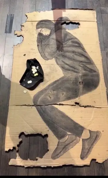 Дъщерята на Мария завърши престижното си образование с авторска изложба (СНИМКИ)