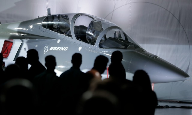 Боинг представи новия самолет за конкурса T-X