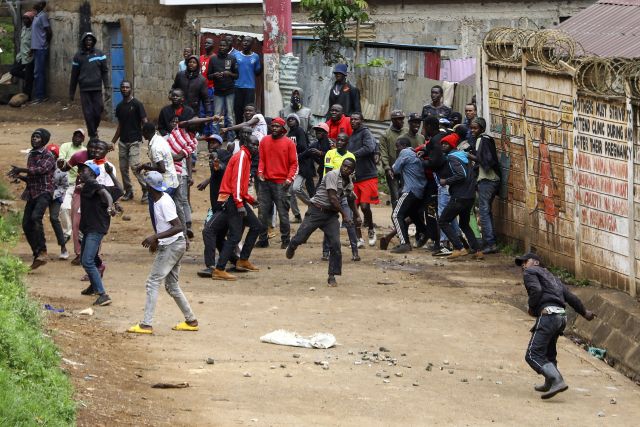 Полицията в Кения влезе в сблъсъци с протестиращи в столицата Найроби