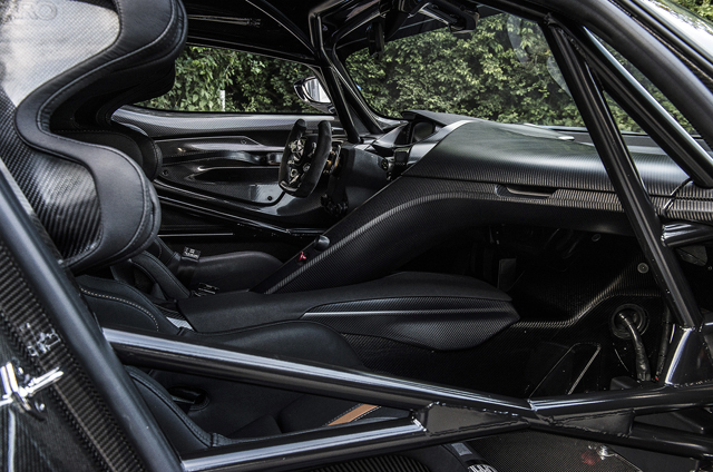 Ще има "цивилен" Aston Martin Vulcan