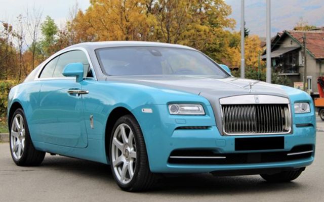 Вижте какви автомобили от марката Rolls-Royce се продават в mobile.bg