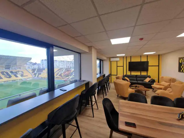 От избора на фасада зависи сигурността на спортното съоръжение