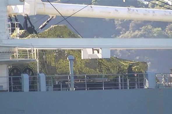 Анкара: Русия прехвърля танкове през Босфора (Видео)