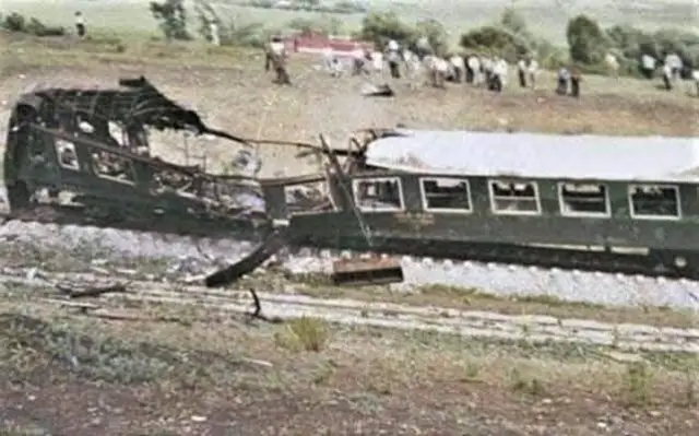 25 април 1988 г. Осъждат на разстрел извършителите на атентата на гара Буново